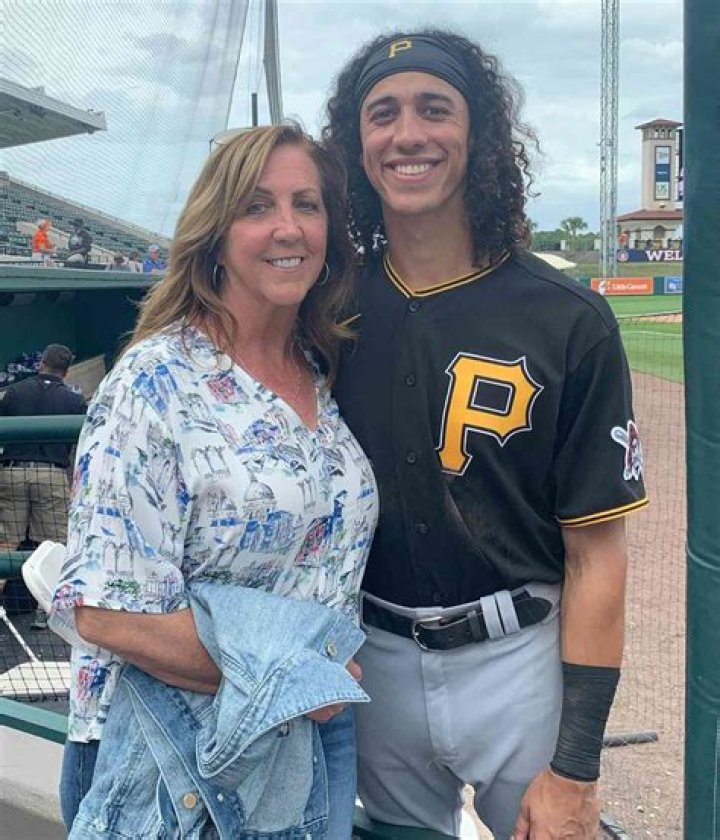 Who Are Shirley Horton & Marlin Tucker? Talen Horton Tucker Parents And More