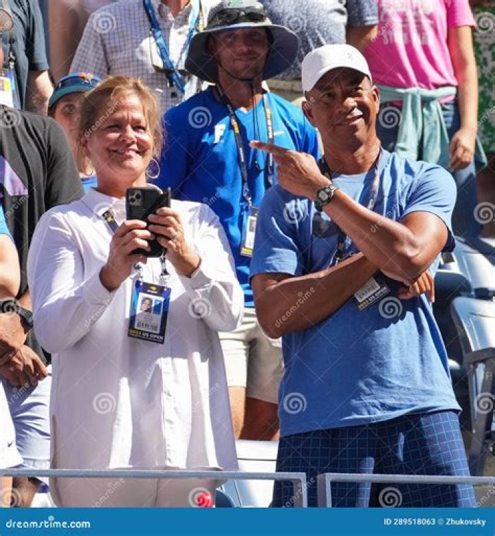 Who Is Bryan Shelton Wife: Here’s The Untold Truth We Know About The American Coach